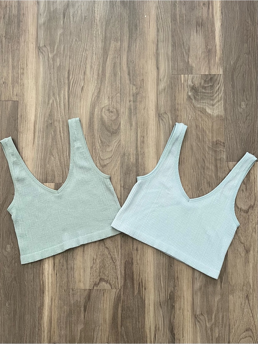 Set of 2 ribbed cropped lounge wear tank tops | M/L